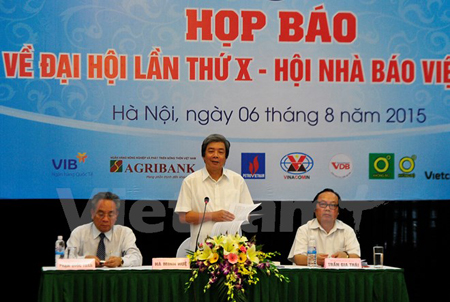 Đại hội lần thứ X Hội Nhà báo Việt Nam (nhiệm kỳ 2015-2020) diễn ra tại Hà Nội trong 3 ngày (từ 7-9/8).